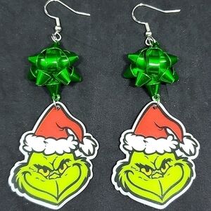 Handmade Green Red Christmas Grinch Gift Wrapping Bow Dangle Earrings